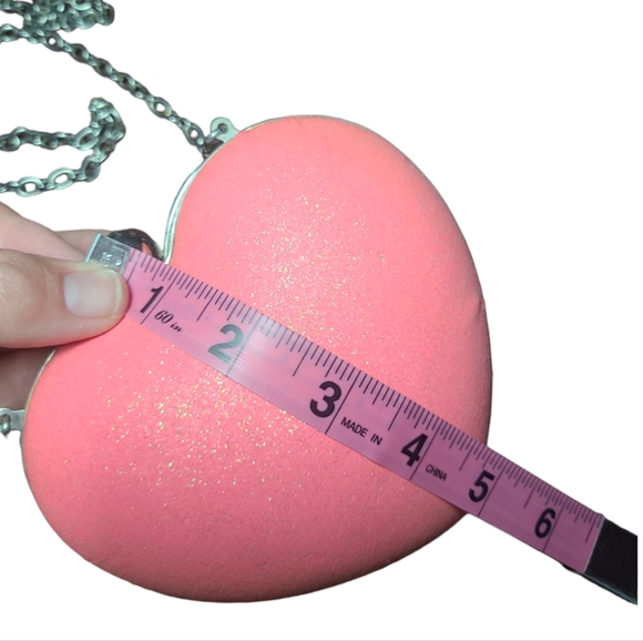 Pink Puffed Glitter Heart Clutch Purse - Picture 6 of 11